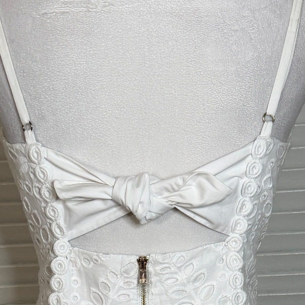 Lilly Pulitzer Shelli Stretch Eyelet Mini Sheath Dress Womens 10 Fitted Resort - Picture 11 of 12